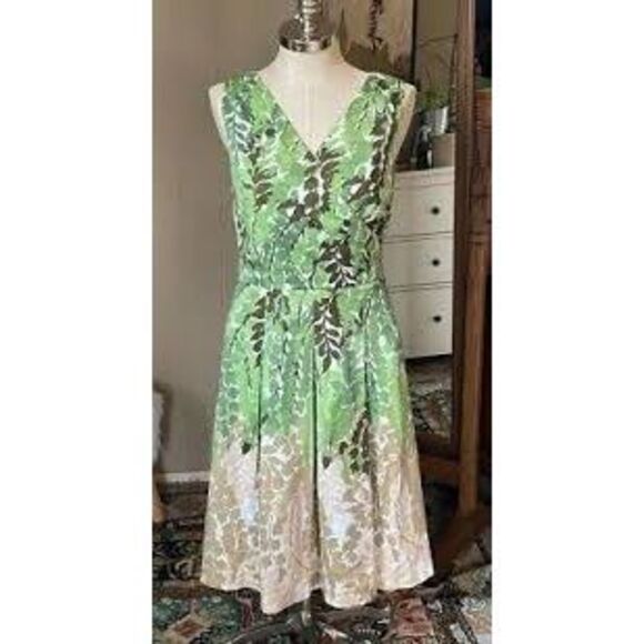 Talbots Size 6 Petite Faux Wrap Sleeveless A-Line Dress Green Ombre Leaf Print - Picture 5 of 12